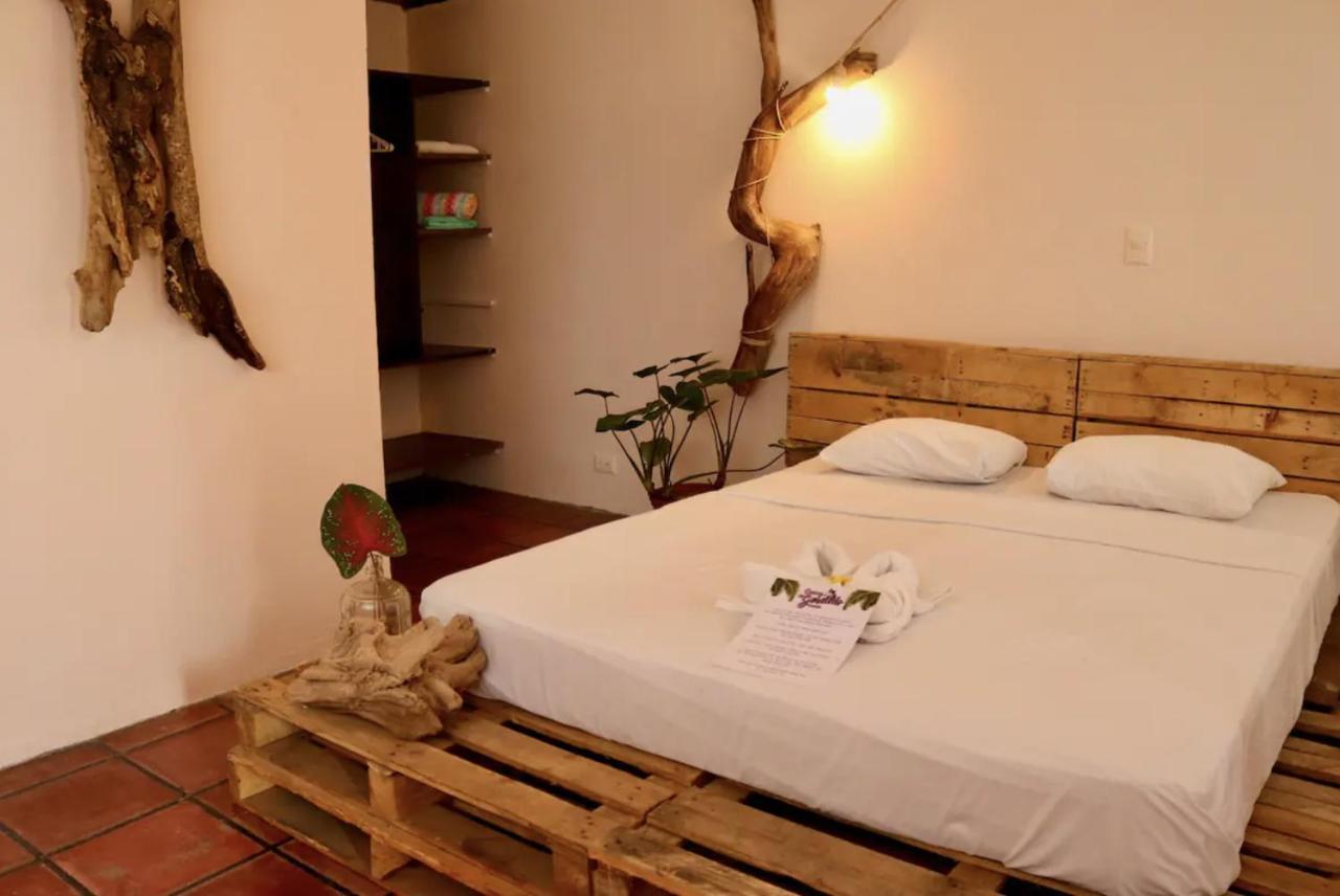Casa Geraldo Bed & Breakfast Manuel Antonio Eksteriør bilde
